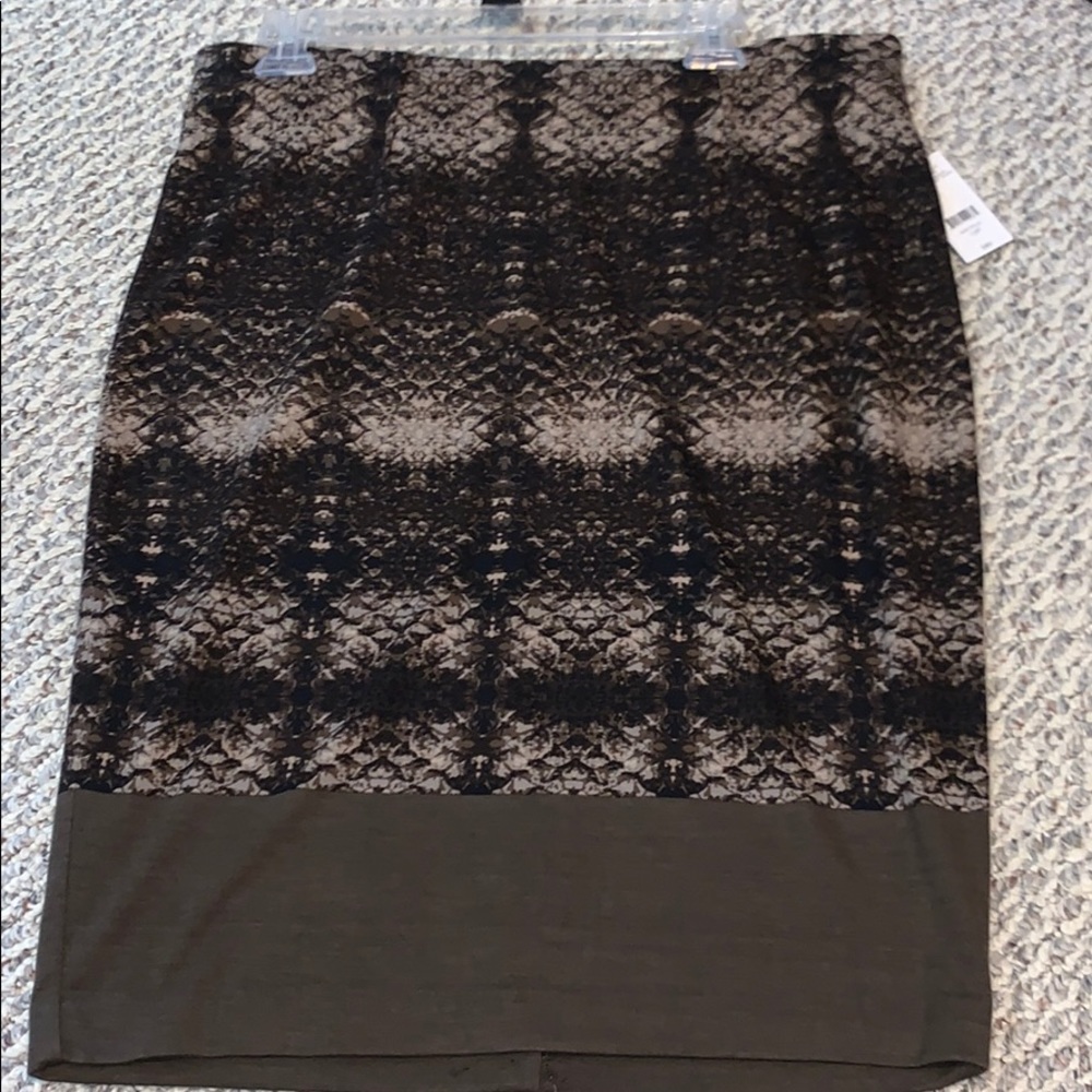 NWT- Lord and Taylor Snake Skin Mini Skirt